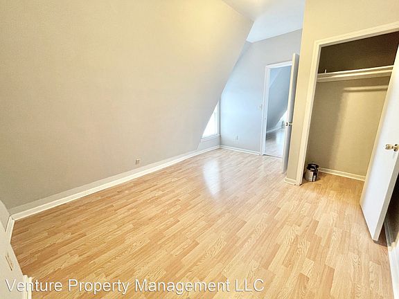 2nd image of 1718-34 E Lafayette Pl #11321292