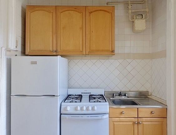4th image of 131 W 110th St APT 3G