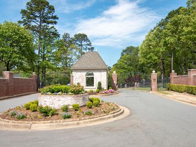 1 Valley Creek Vw, Little Rock, AR, 72223