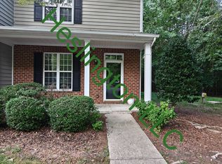 205 Sir William Ln, Rolesville, NC 27571