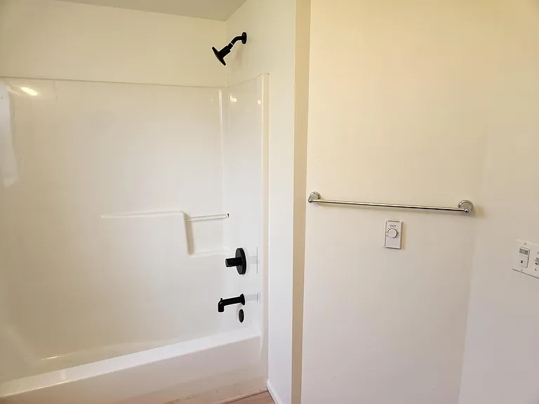 Our updated 1-bedroom apartments feature full bathrooms Our updated 1-bedroom apartments feature full bathrooms