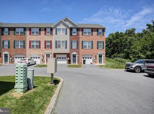 433 W Baltimore St APT B, Greencastle, PA 17225