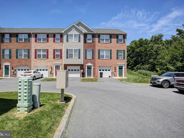 433 W Baltimore St APT B, Greencastle, PA 17225