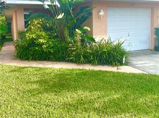 307 16th St W, Palmetto, FL 34221