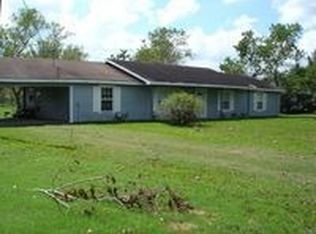 5046 County Road 31, Angleton, TX 77515