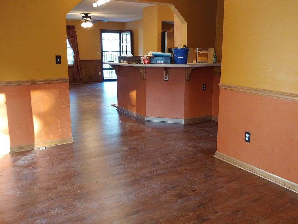 1st image of 159 Rosewood Ciircle