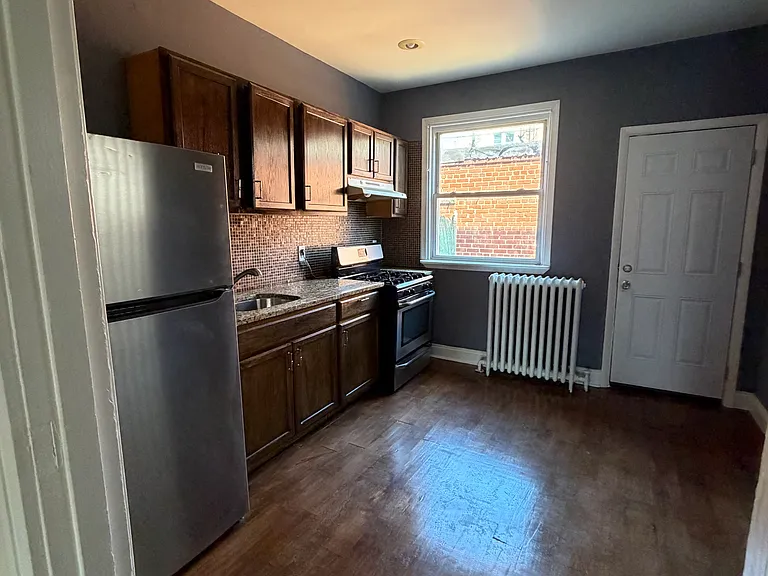 4224 Sheldon Ave — Photo 5