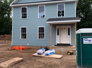 69 Fairfield St, Manchester, CT 06040