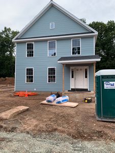 69 Fairfield St, Manchester, CT, 06040