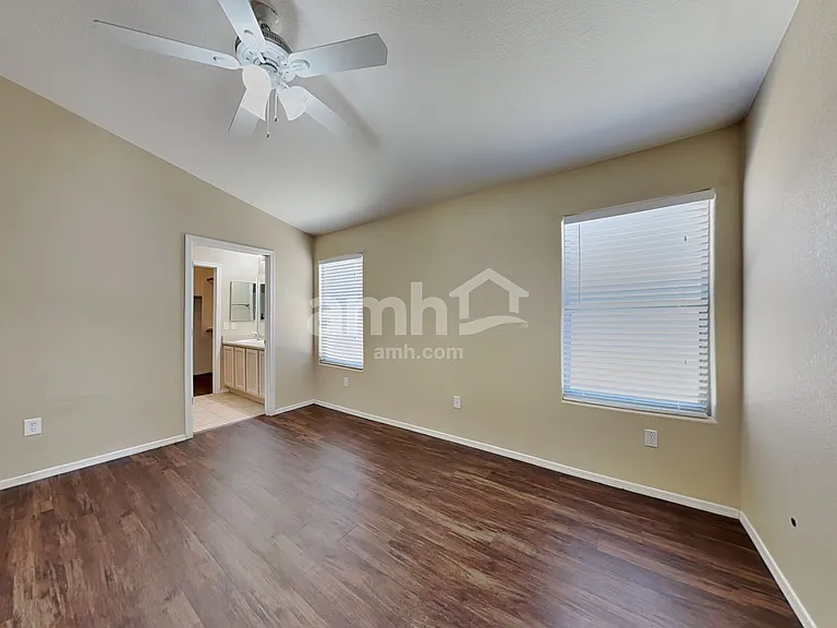 2435 W Waterway Pl — Photo 9