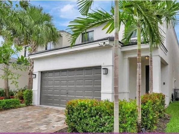 3575 NW 1st St, Pompano Beach, FL 33069