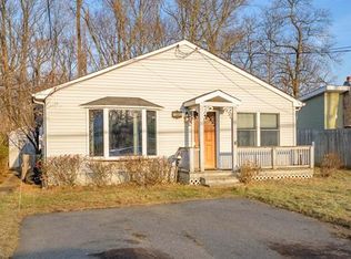 1086 Arbutus Way, Laurence Harbor, NJ 08879