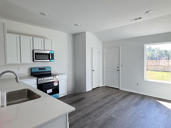 3rd image of 11193 River Valley Dr