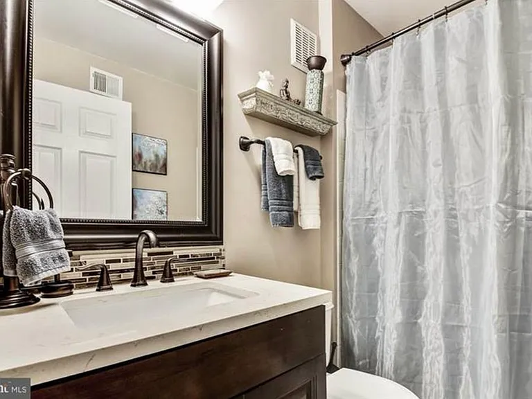 1617 Potomac Greens Dr #B — Photo 20