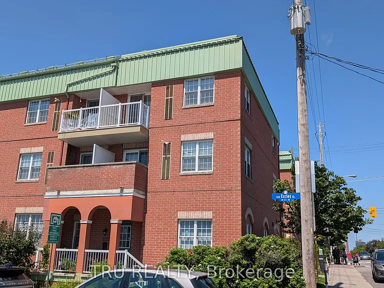 130 Rochester St #2 — Photo 14