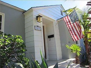 2nd image of 1635 Catalina Blvd