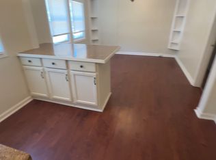 824 Madeline Ln, Lawrence, KS 66049
