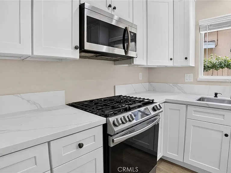 24441 Denise Pl — Photo 17