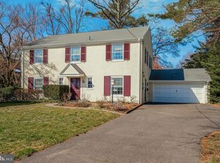 517 Cresheim Valley Rd, Wyndmoor, PA 19038