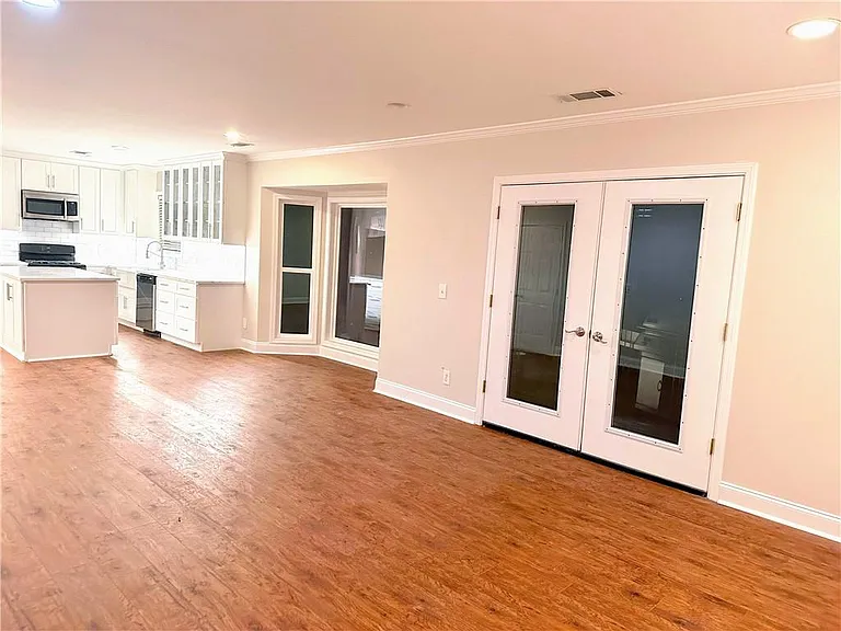 10070 Lauren Hall Ct — Photo 7