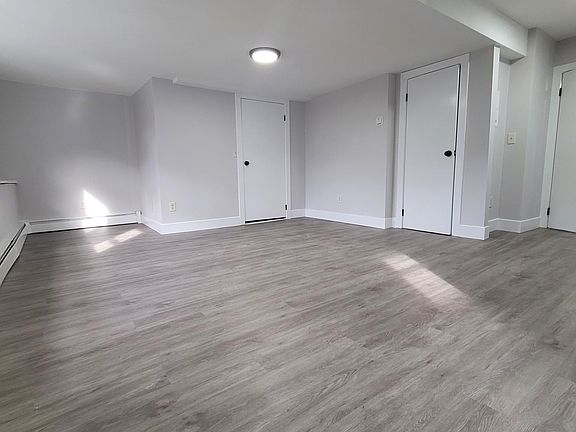 4th image of 8 Church St #C