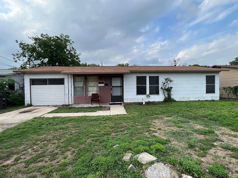1st image of 4427 Brideman Dr