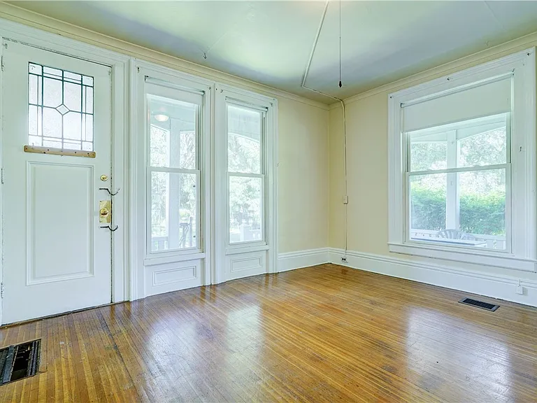 14 Vick Park #A — Photo 13