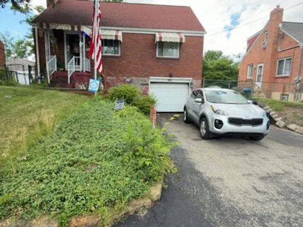 421 Oakhurst Ave, North Versailles, PA 15137