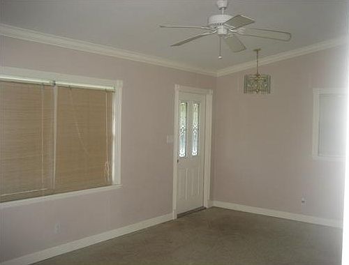 3rd image of 5756 37th St