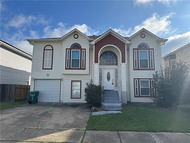 1st image of 281 Southwood Dr