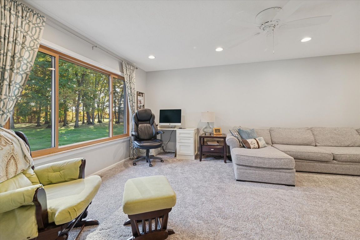 next background image