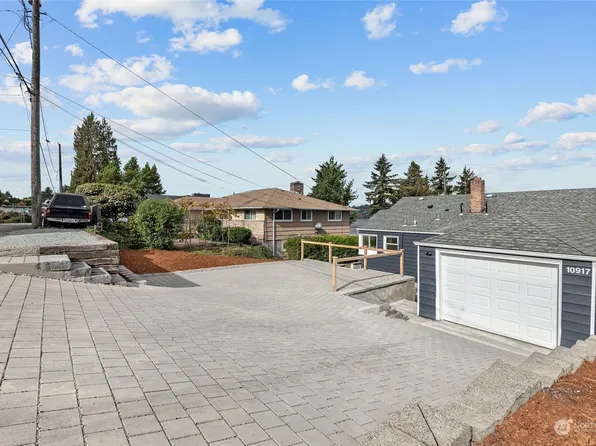 10917 Rainier Avenue S, Seattle, WA 98178