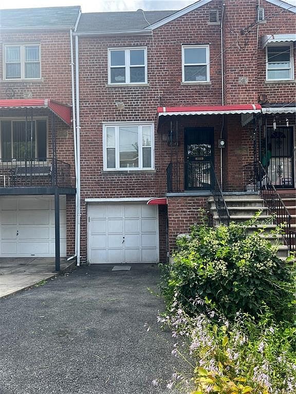 2943 Lurting Avenue, Bronx, NY 10469 Zillow