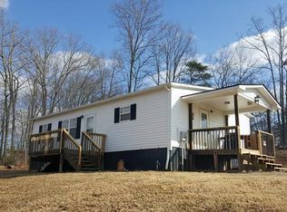 380 Patience Ln, Wirtz, VA 24184