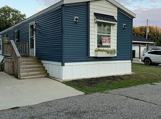 102 Dunewood Dr #102, Michigan City, IN