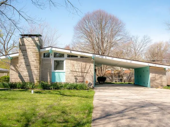 9110 Warwick Rd, Indianapolis, IN 46240