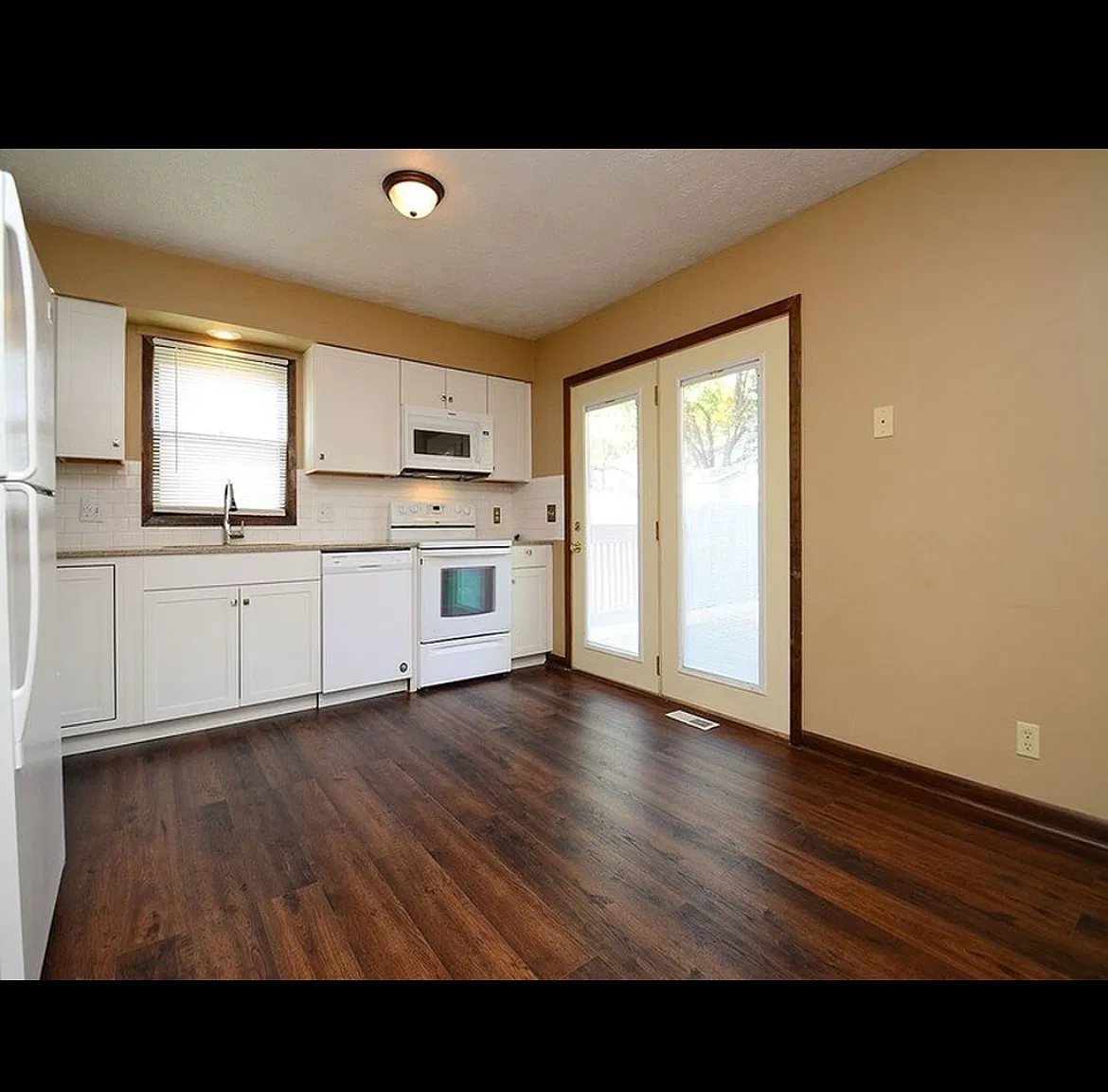 4 bed, 1440 sqft, $2,195 — Photo 4