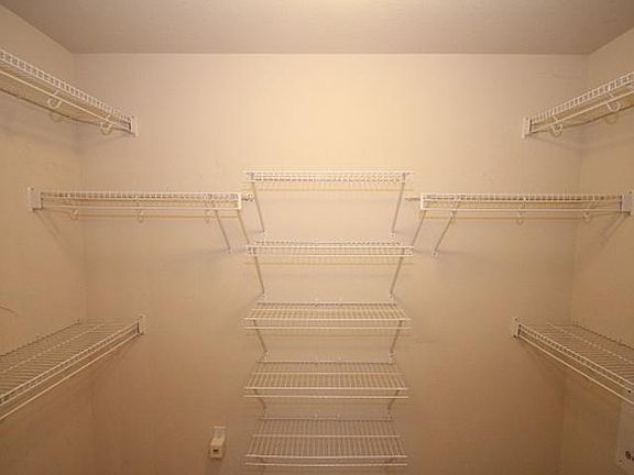 5th image of 16100 Great Oaks Dr #1501
