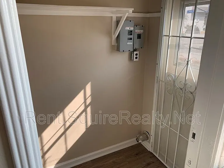 901 N San Gabriel Ave #2 — Photo 15