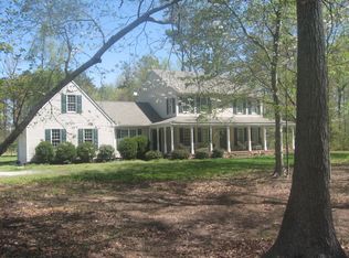 7133 White Oak Ln, Franktown, VA 23354