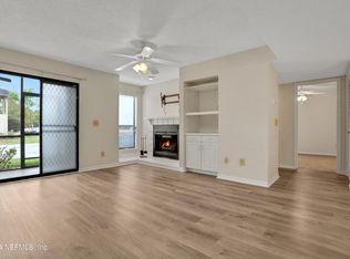 10200 Belle Rive Blvd APT 5, Jacksonville, FL 32256