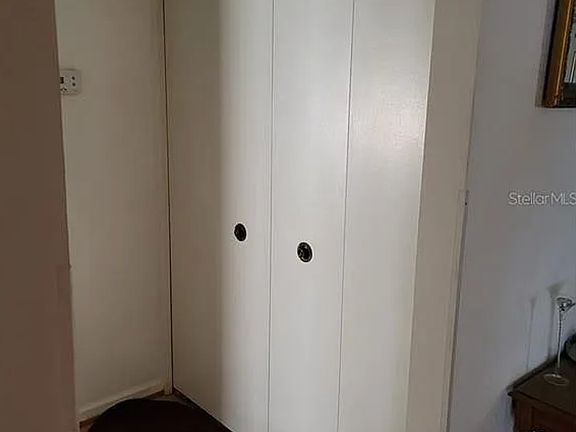 5th image of 6124 Beechwood Dr