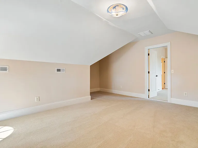 2686 Medina Ct — Photo 82