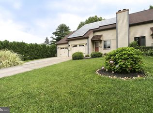 1901 Mountainview Rd, Middletown, PA 17057