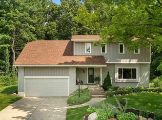 17255 Barryknoll Way, Granger, IN 46530