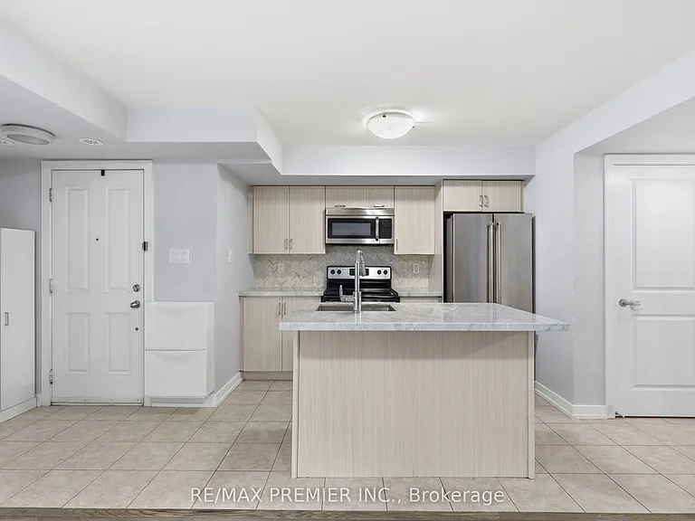 2315 Sheppard Ave W #44 — Photo 4