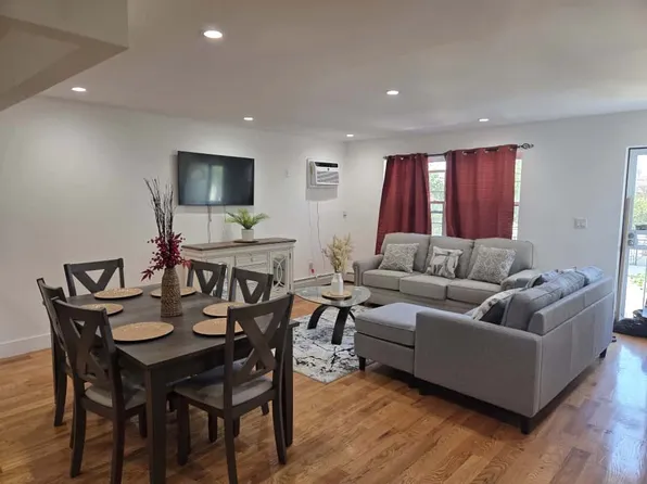 632 Beach 68th Street image 1 of 10