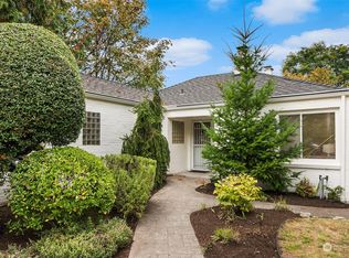 316 Queen Anne Dr, Seattle, WA 98109