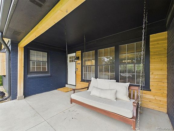 5th image of 995 Zinnia Street