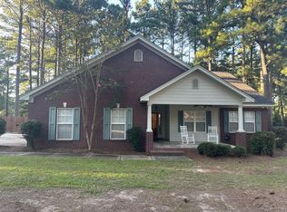 112 Red Roan Rd, Hattiesburg, MS 39402